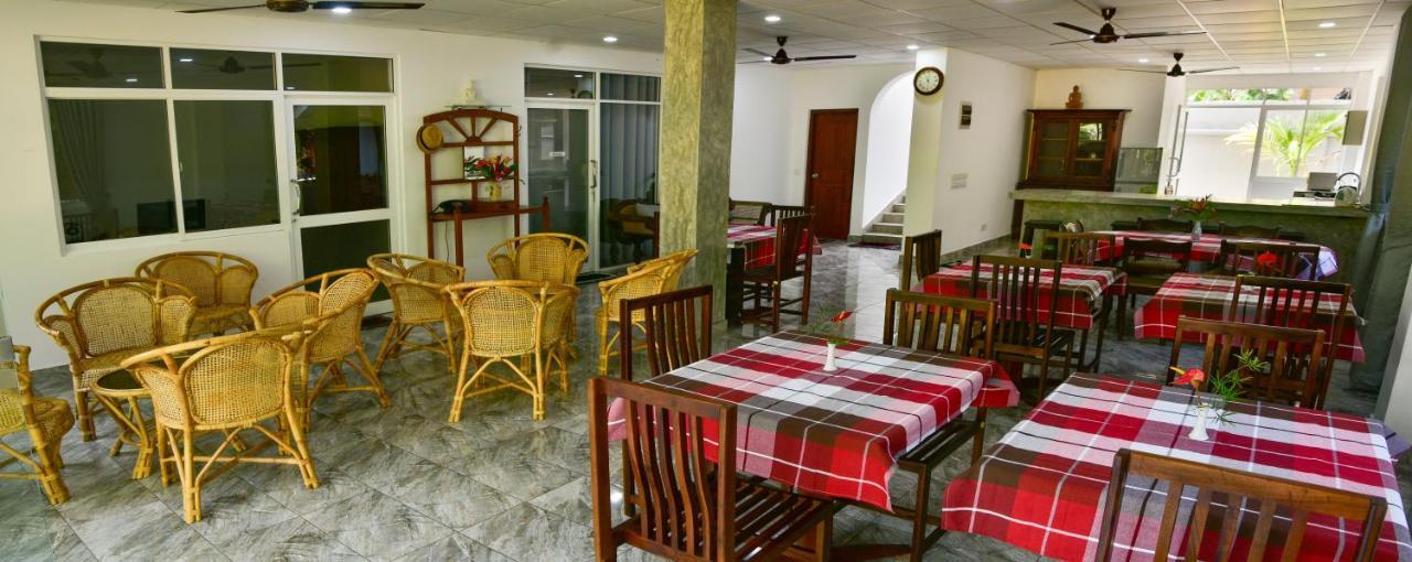 Villa Gamini Hikkaduwa Ngoại thất bức ảnh